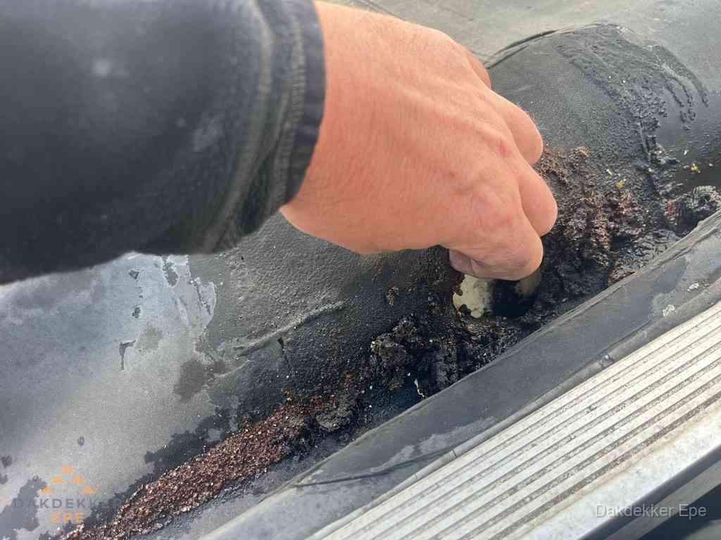Plat Dak Reparatie Epe